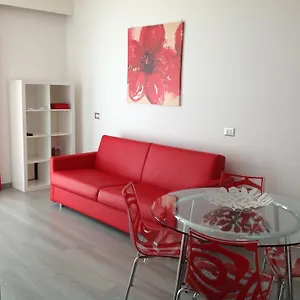 https://appartamenti-villa-padania.hotelinveneto.com