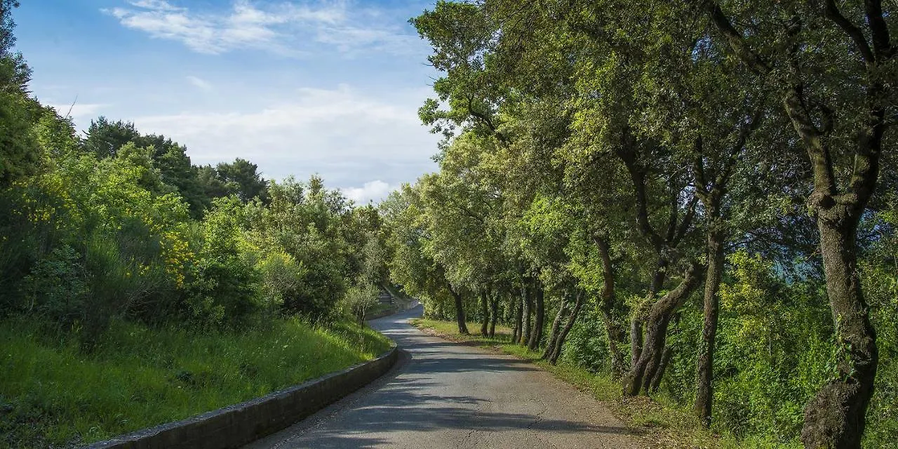 **** Hotel Relais I Piastroni Italy